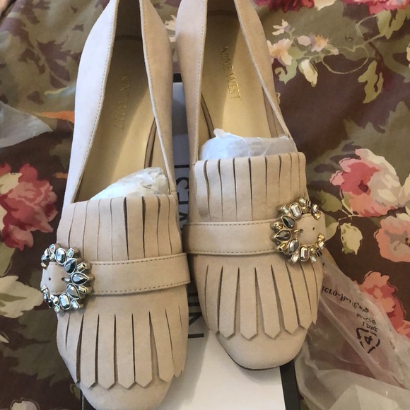 NIB NINE WEST WADLEY NATURAL/ CREAM/IVORY SZ. 9M - Picture 1 of 5